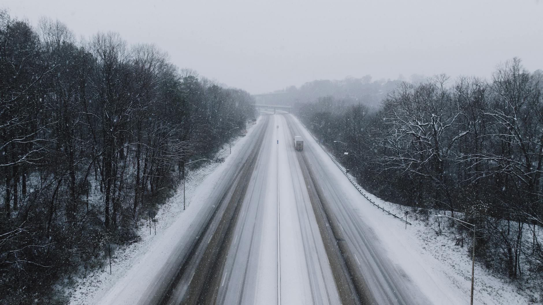 Iceland’s mileage-based fee set to alter road travel habits and rental industry dynamics